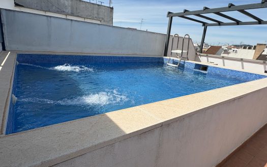 Vivienda en Valdeolleros con Piscina